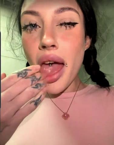 Mymelissa | melissa191 | AuraCharmKiss