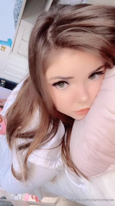 Danni Meow (Дэнни Мяу)